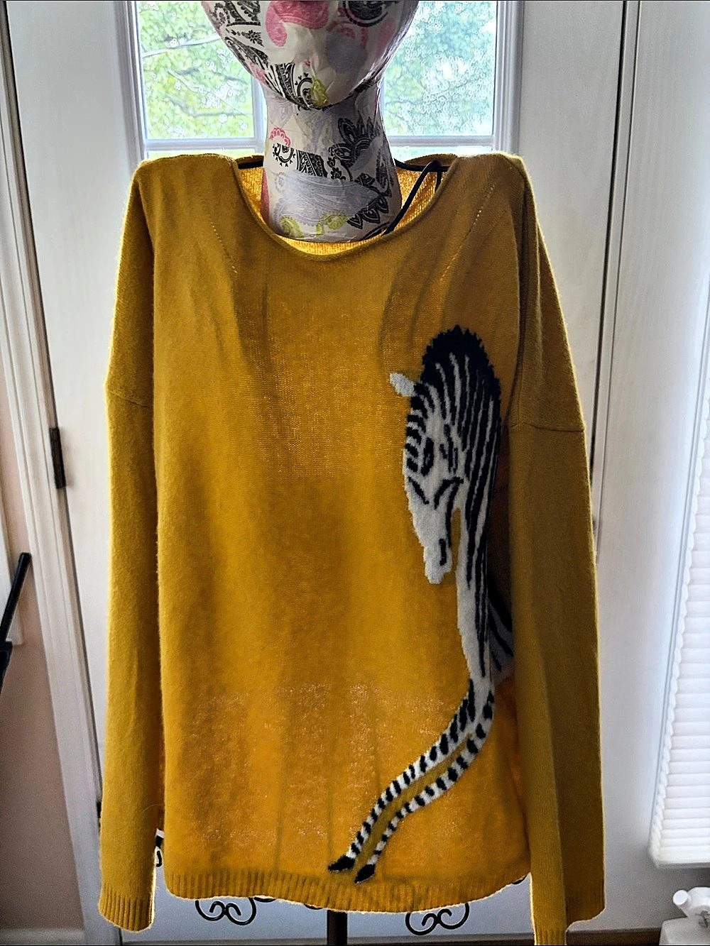 Maeve Cashmere Collection Zebra Cashmere Sweater in Yellow Large Like New